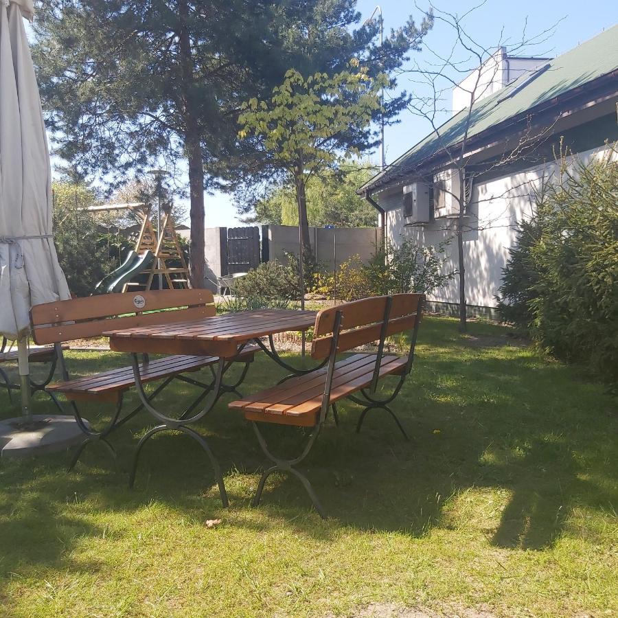 Nadmorskie Apartamenty Устка Экстерьер фото