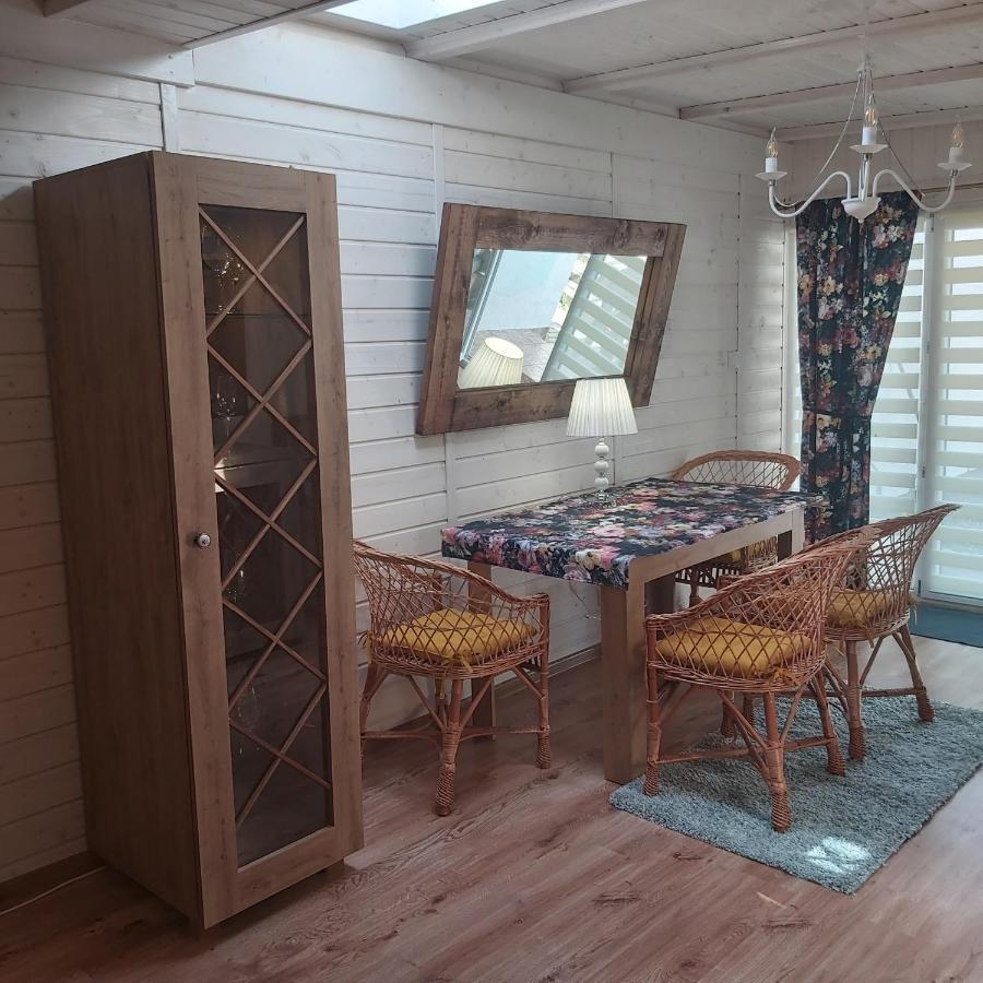 Nadmorskie Apartamenty Устка Экстерьер фото