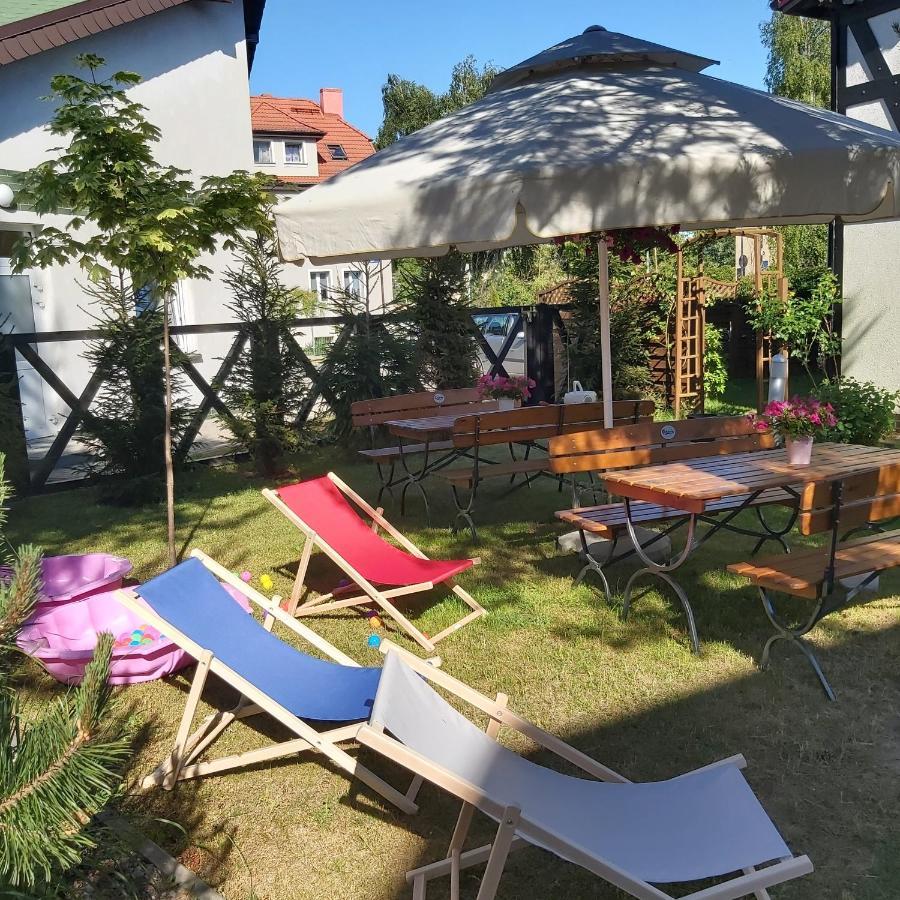 Nadmorskie Apartamenty Устка Экстерьер фото