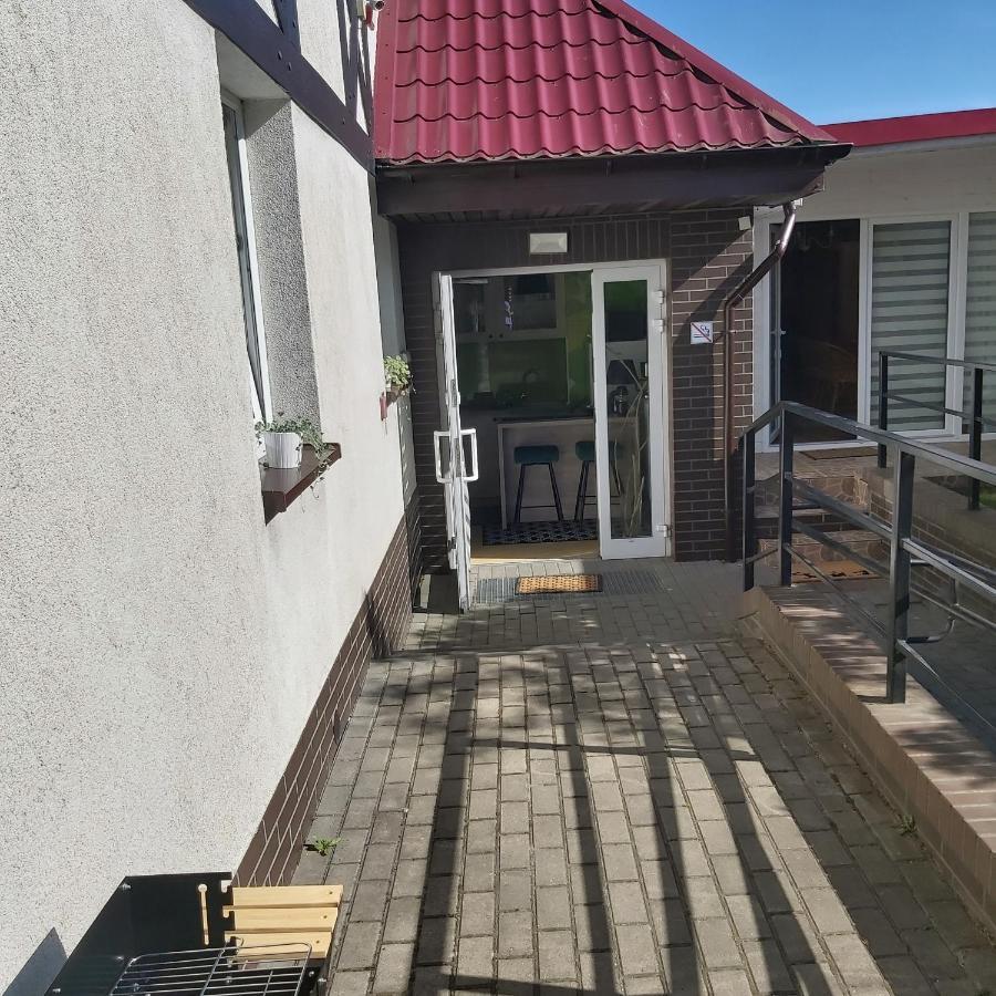 Nadmorskie Apartamenty Устка Экстерьер фото
