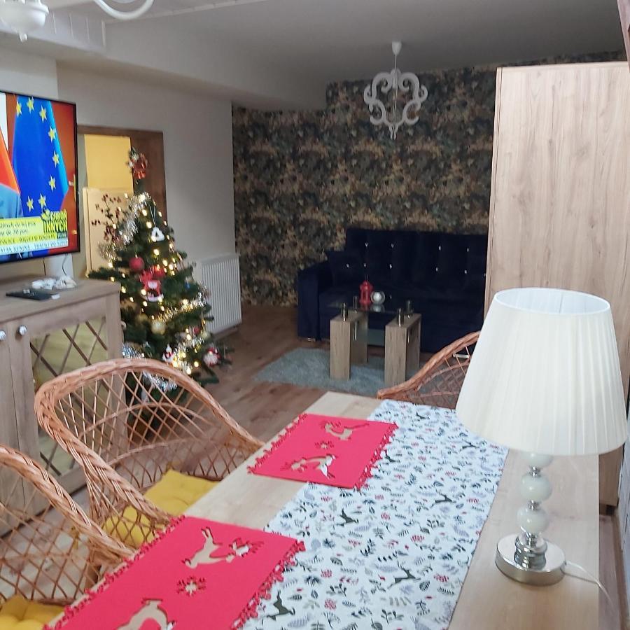 Nadmorskie Apartamenty Устка Экстерьер фото