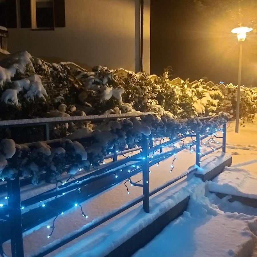 Nadmorskie Apartamenty Устка Экстерьер фото